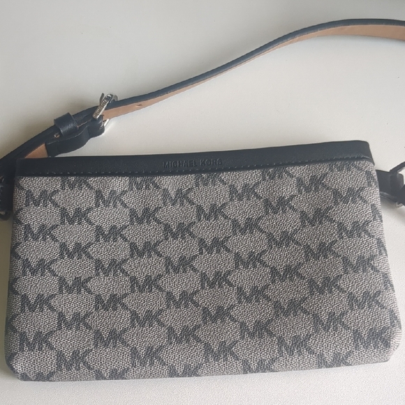Michael Kors Black and Gray Logo Crossbody - Picture 1 of 6